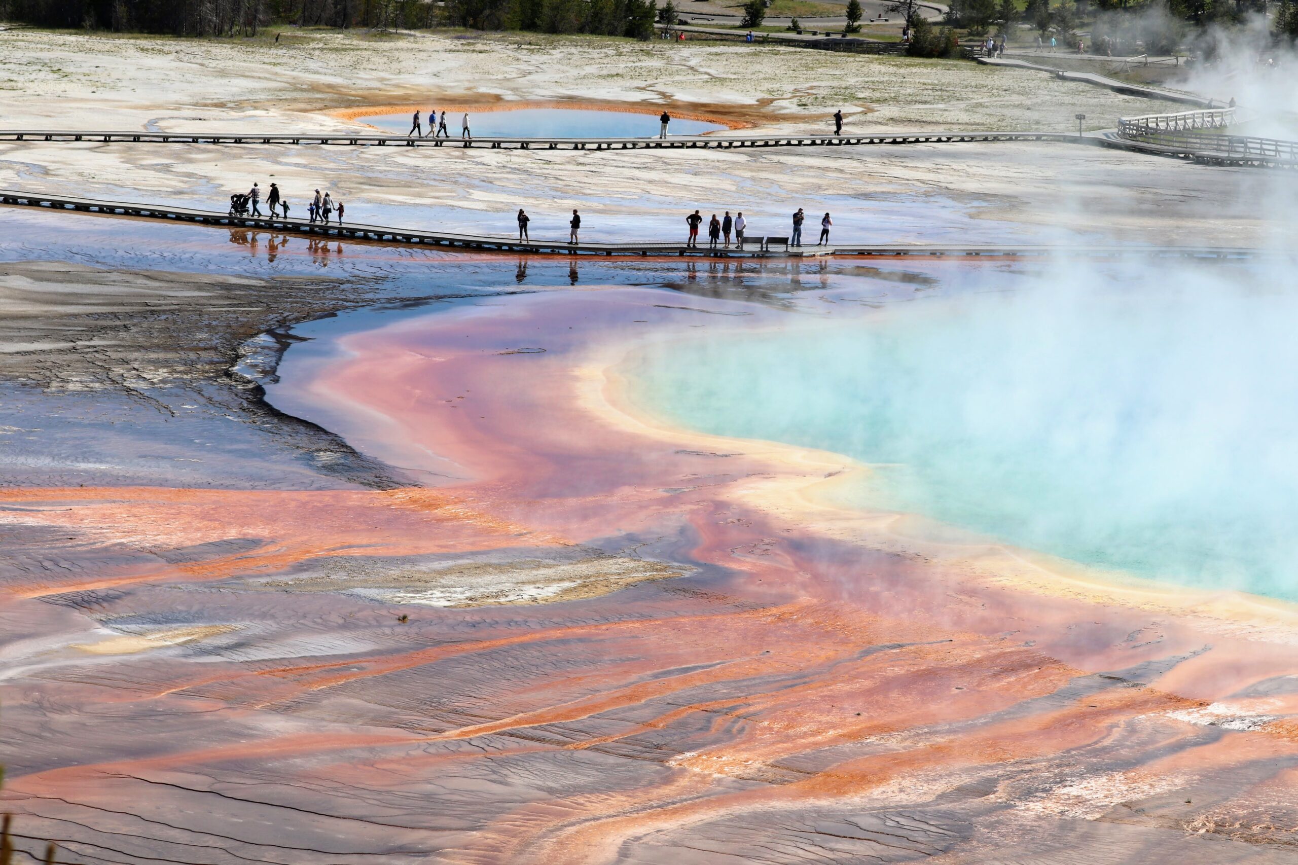 Grand Prismatic Springs - Yellowstone Travel Guides Grand Prismatic Springs